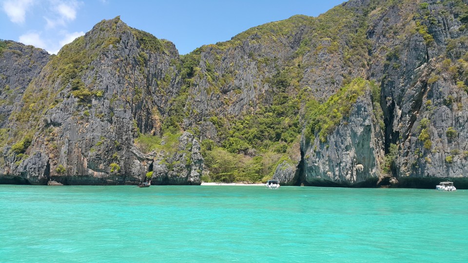 2016-10-01 19.53.36.jpg