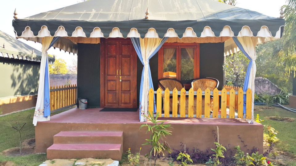 picsart_01-24-03.50.28