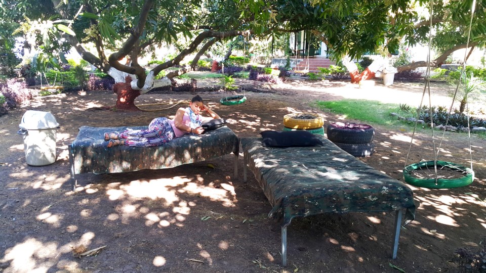 PicsArt_02-23-07.06.08