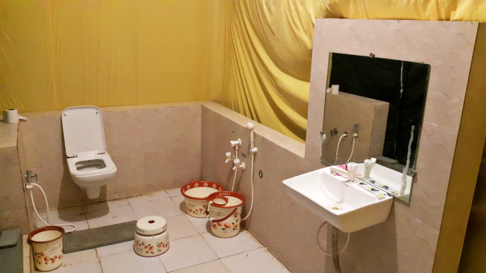 PicsArt_02-23-07.12.01