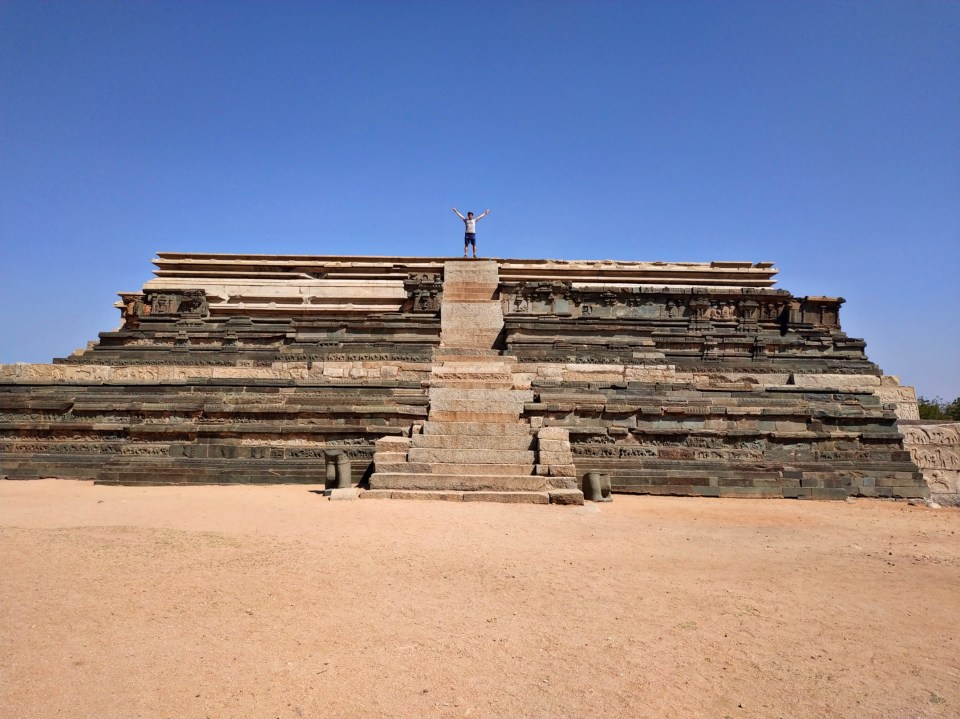 PicsArt_02-21-08.28.05