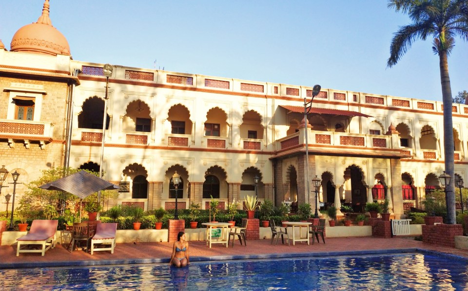 PicsArt_03-16-09.59.41