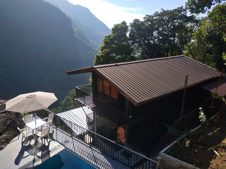 PicsArt_03-23-09.32.08