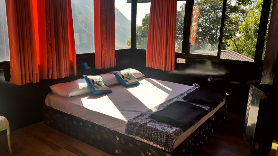 PicsArt_03-23-09.41.37